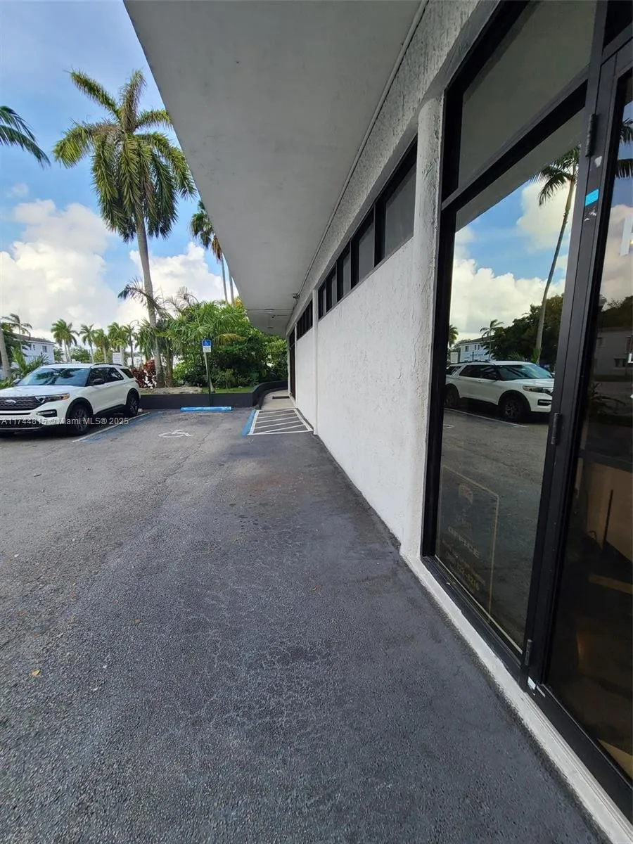 5781 Biscayne Blvd # 1, Miami FL 33137