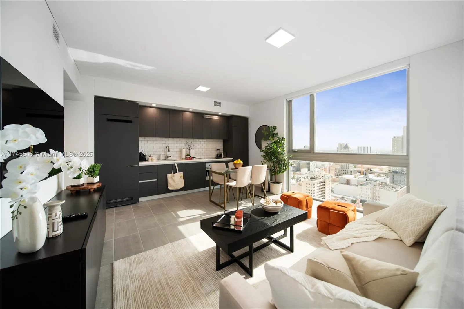 2 bedroom 1 bath for sale at 227 NE 2nd St # 3106, Miami FL 33132
