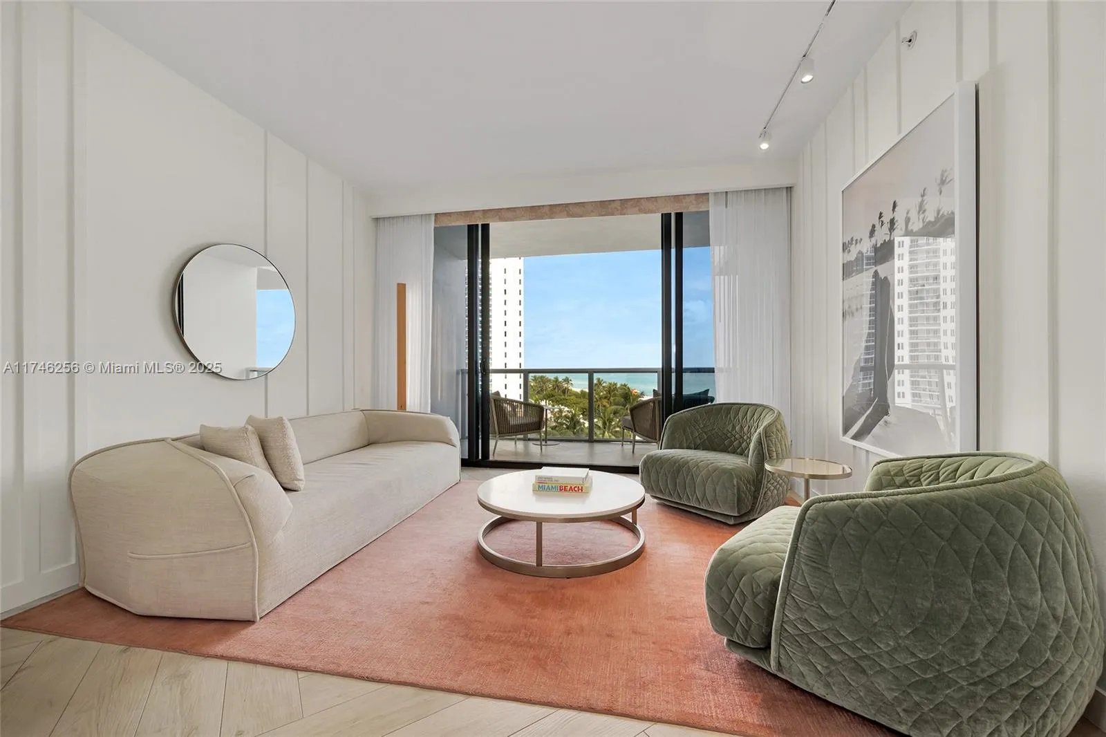 2201 Collins Ave # 625, Miami Beach FL 33139