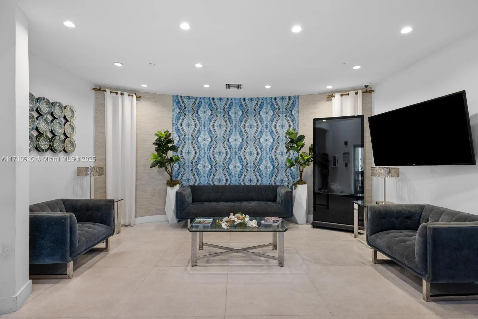1024 Ocean Dr # A402, Miami Beach FL 33139