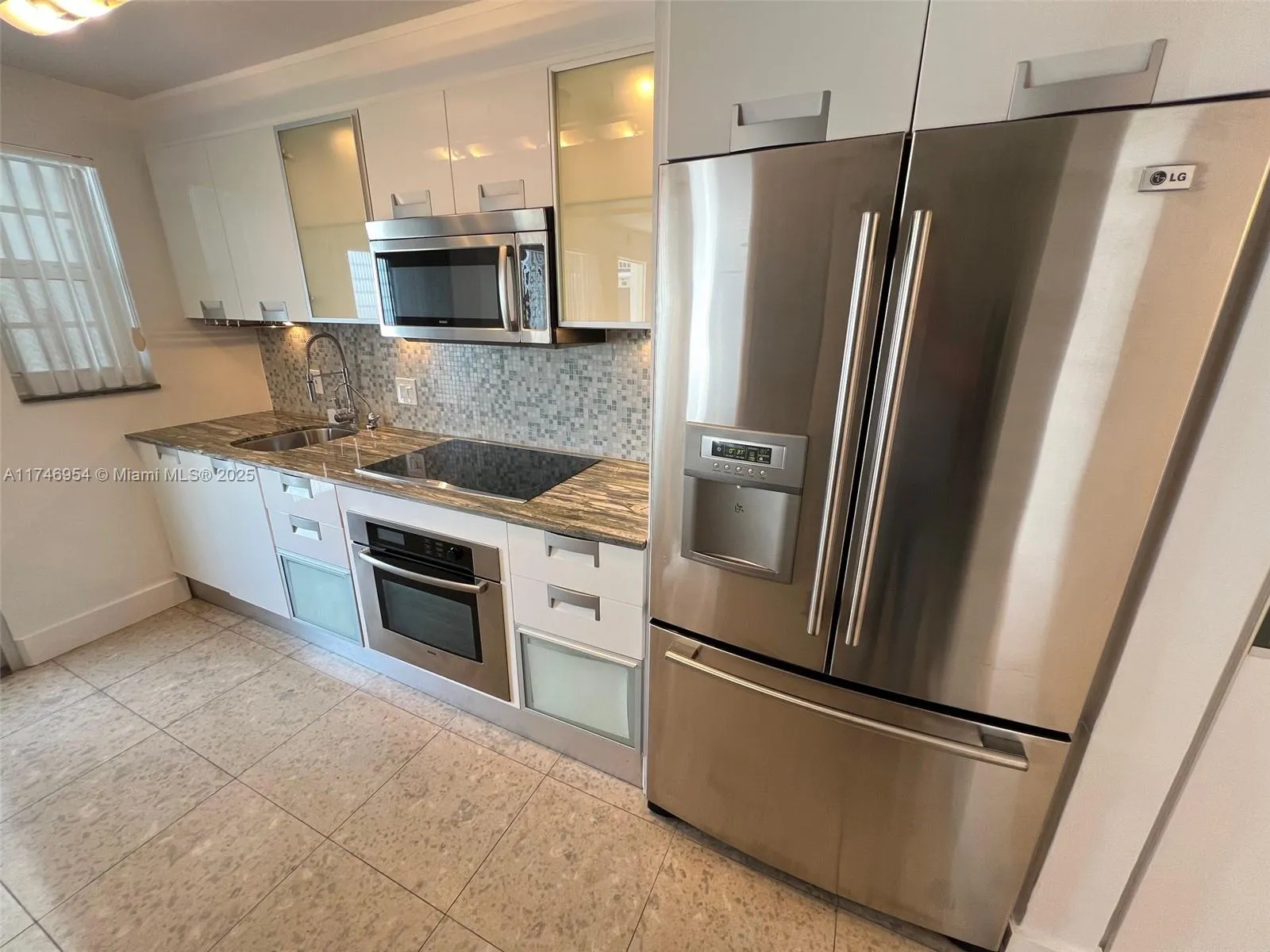 1340 Lincoln Rd # 705, Miami Beach FL 33139
