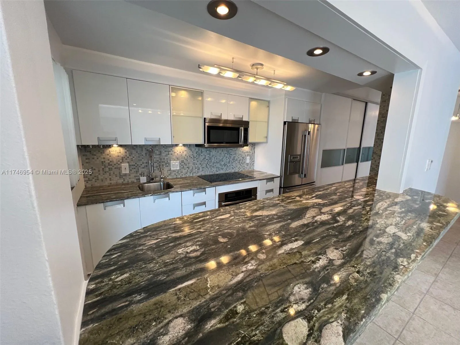 1340 Lincoln Rd # 705, Miami Beach FL 33139