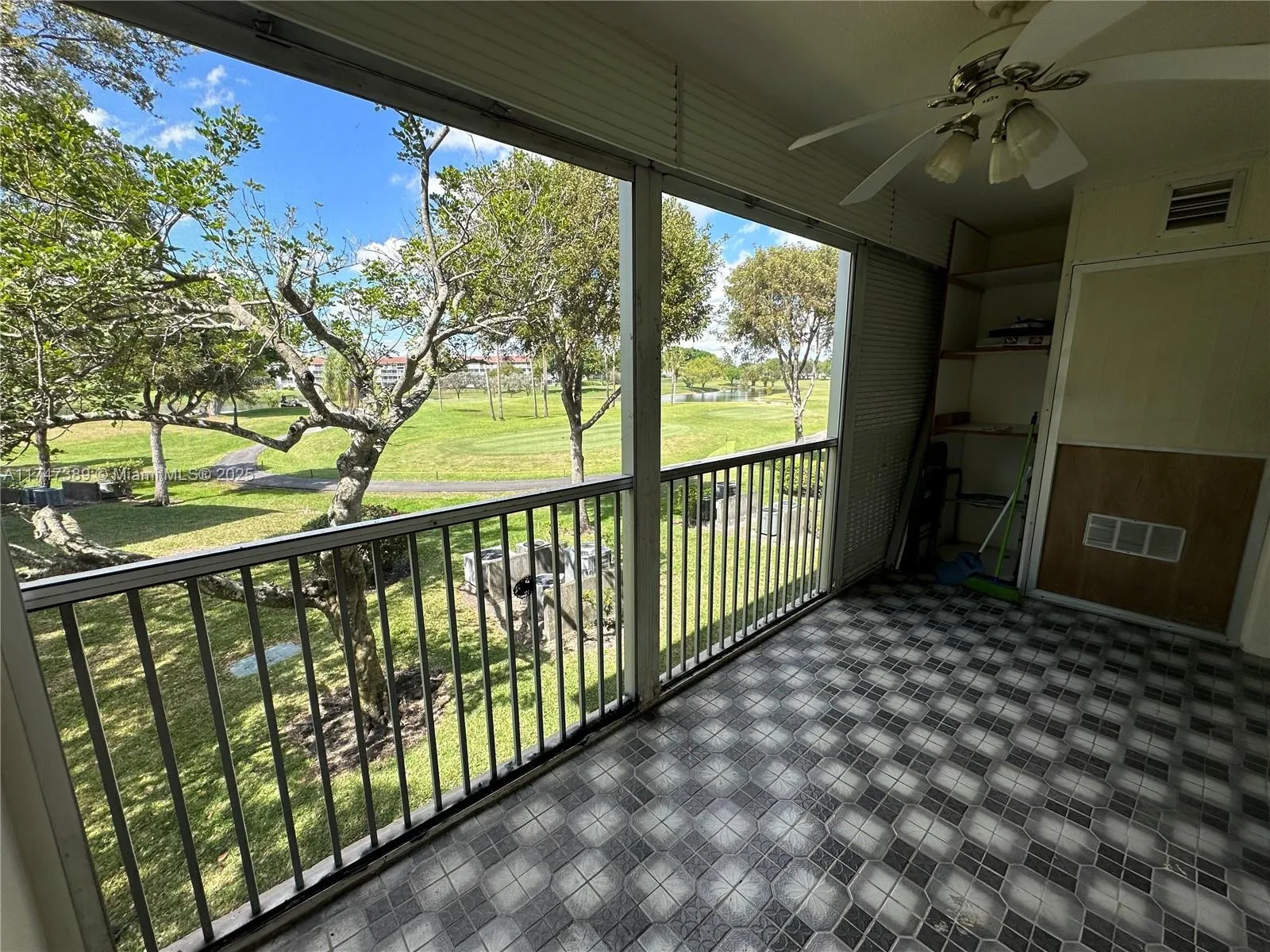2 bedroom 2 bath for sale at 850 SW 133rd Ter # 201B, Pembroke Pines FL 33027