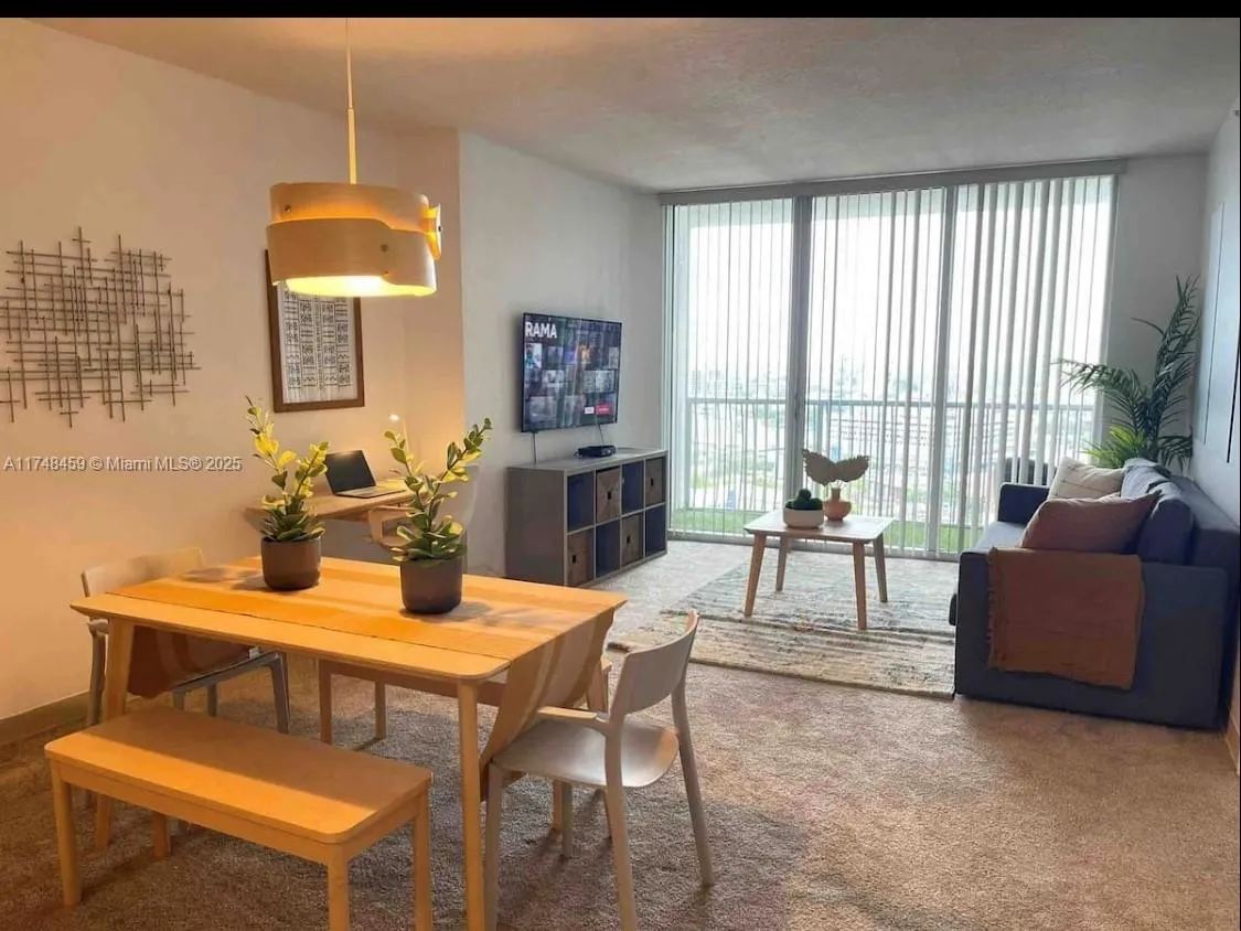 1750 N Bayshore Dr # 2211, Miami FL 33132
