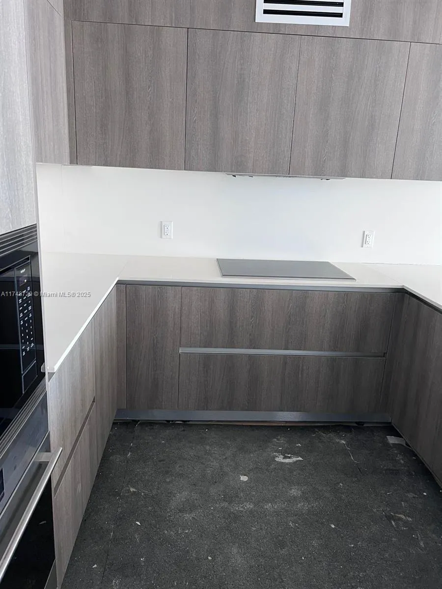 17550 Collins Ave # 1004, Sunny Isles Beach FL 33160
