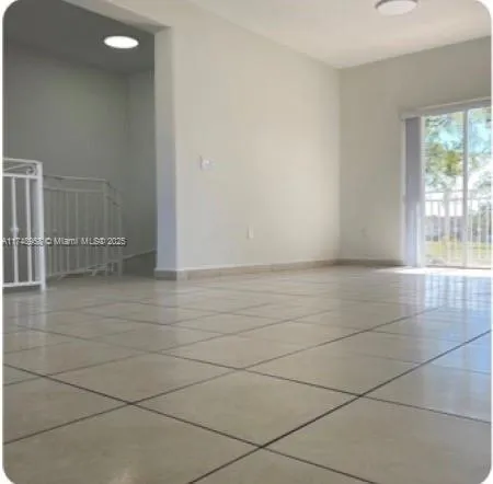 7180 NW 174th Ter # 201, Hialeah FL 33015