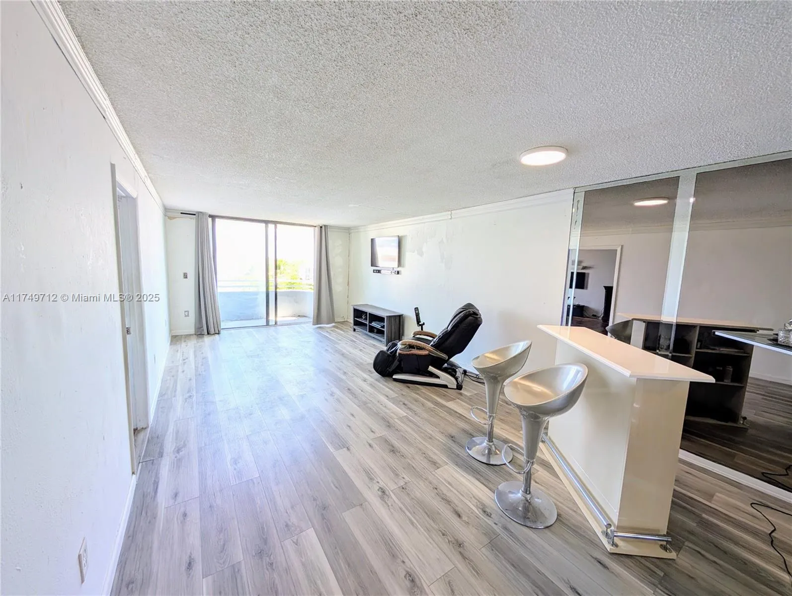 8201 Byron Ave # 505, Miami Beach FL 33141