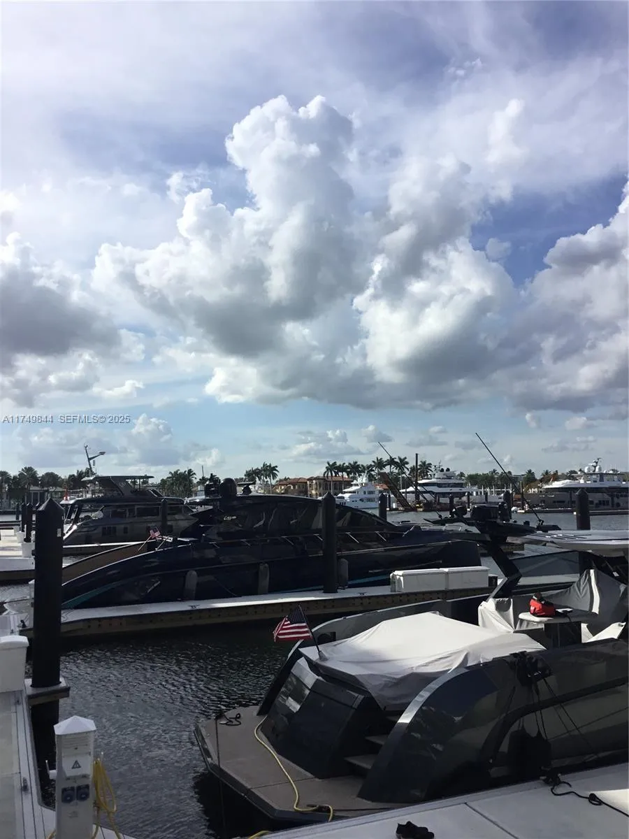 200 S Birch Rd # 404, Fort Lauderdale FL 33316