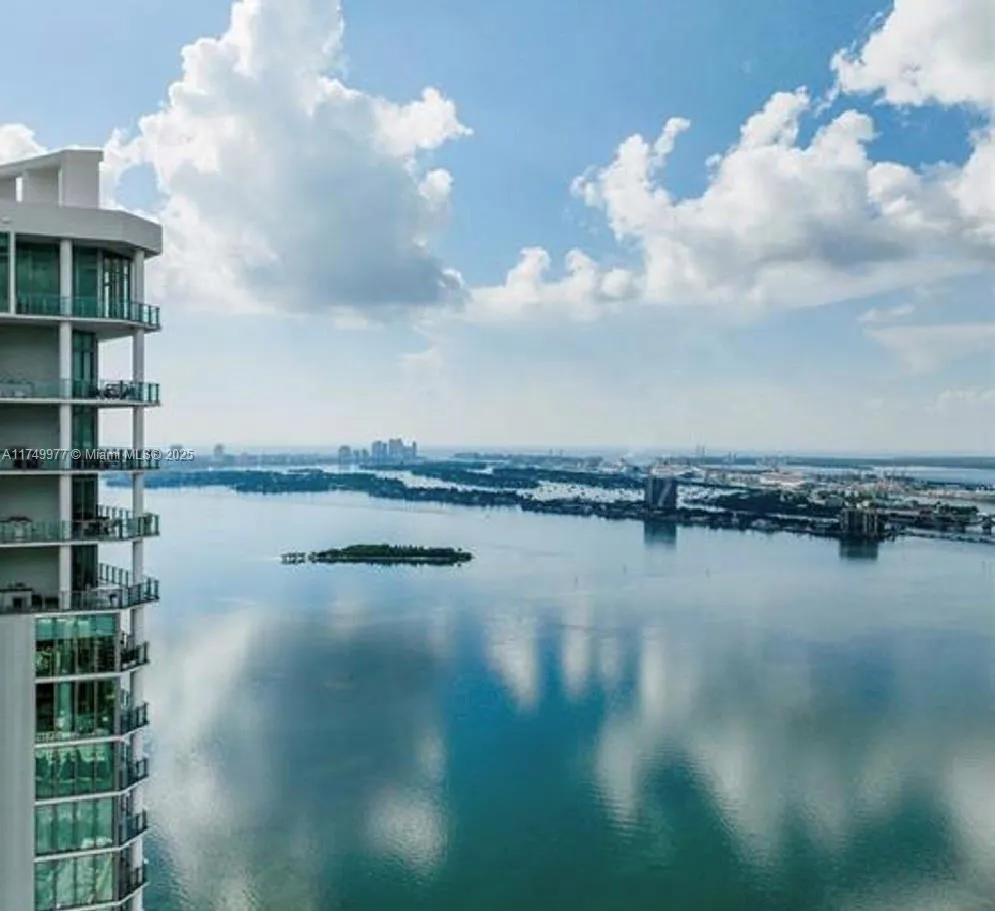 2900 NE 7th Ave # 1601, Miami FL 33137