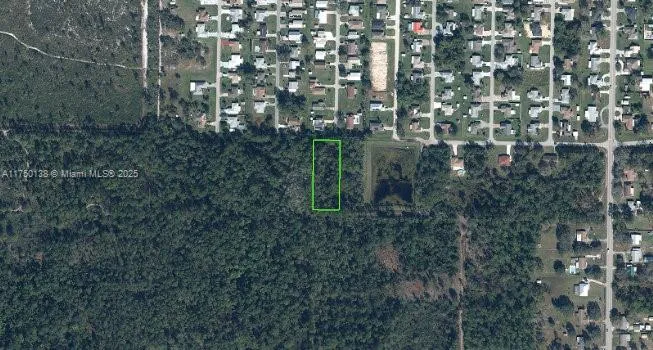 for sale at 1836 Daffodil Ave, Sebring FL 33875