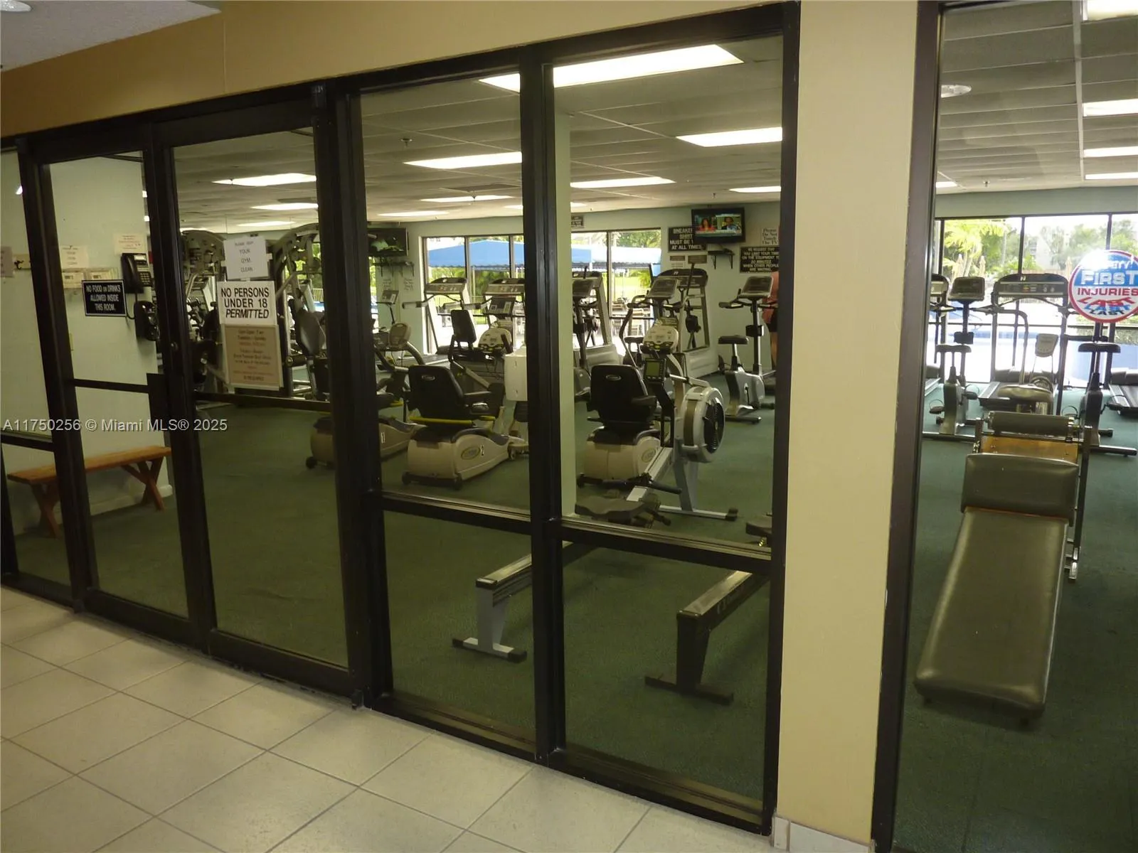 10123 Sunrise Lakes Blvd # 104, Sunrise FL 33322