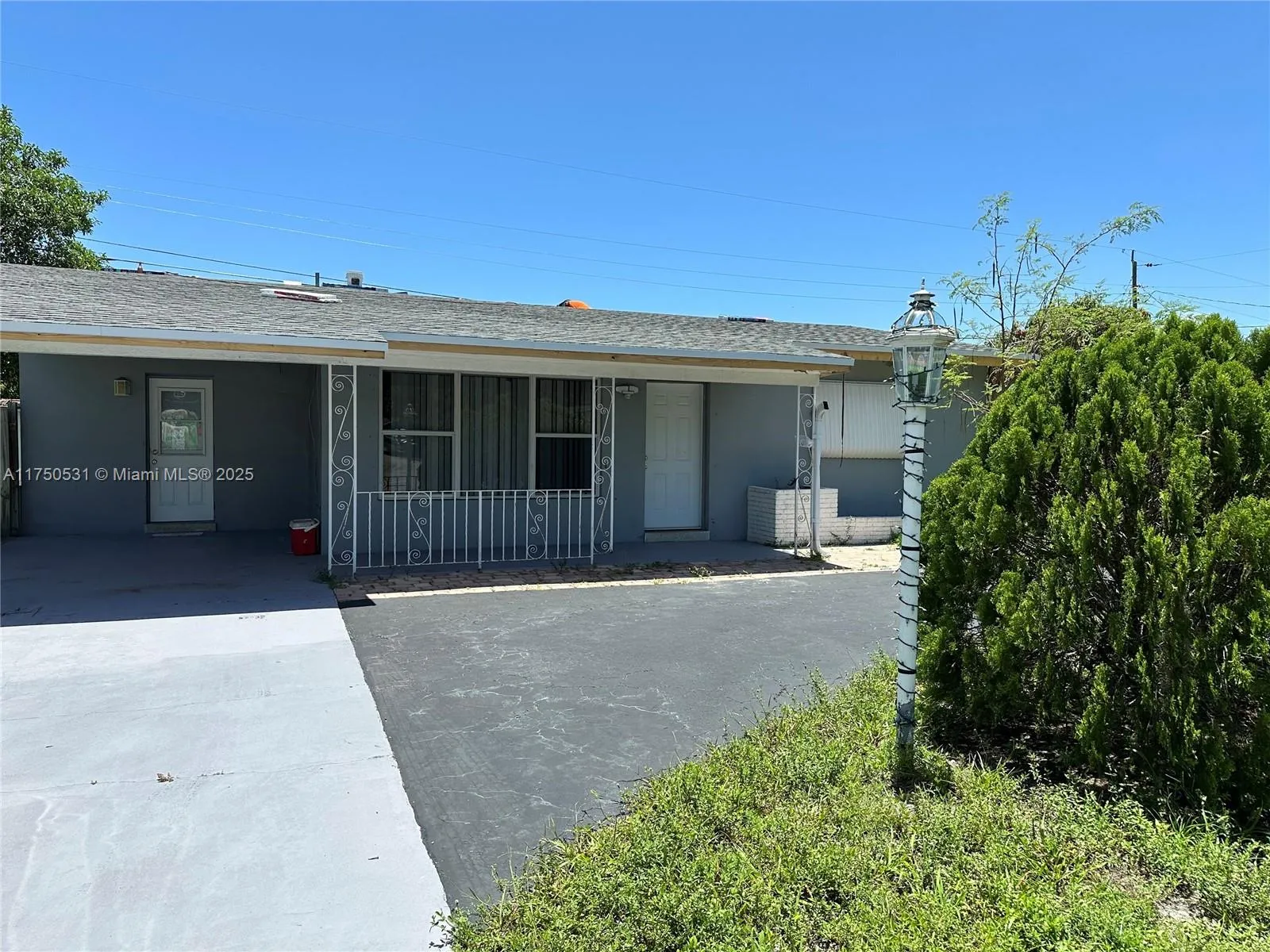 3 bedroom 1 bath for sale at 3050 NE 8th Ave, Pompano Beach FL 33064
