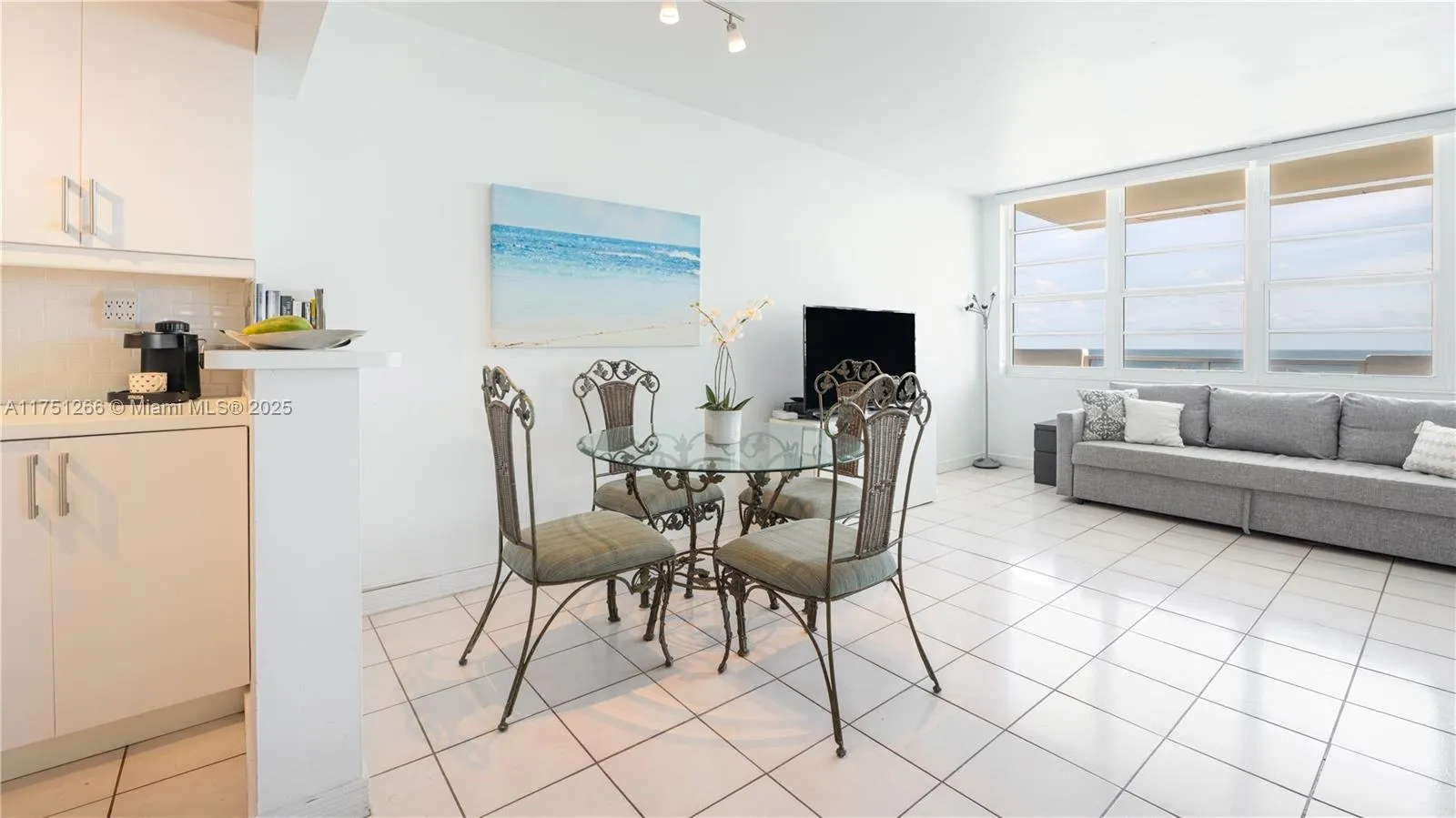 100 Lincoln Rd # 1136, Miami Beach FL 33139