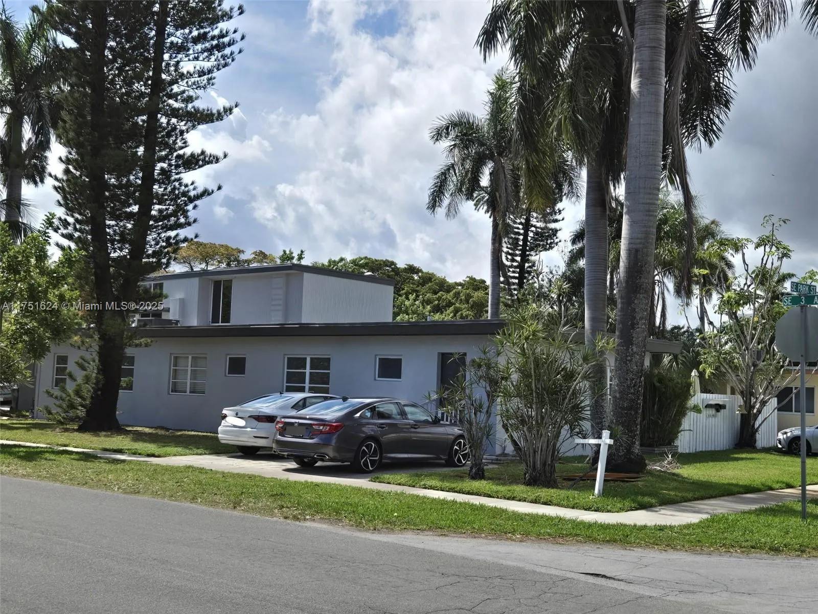 250 SE Park St # 6, Dania Beach FL 33004