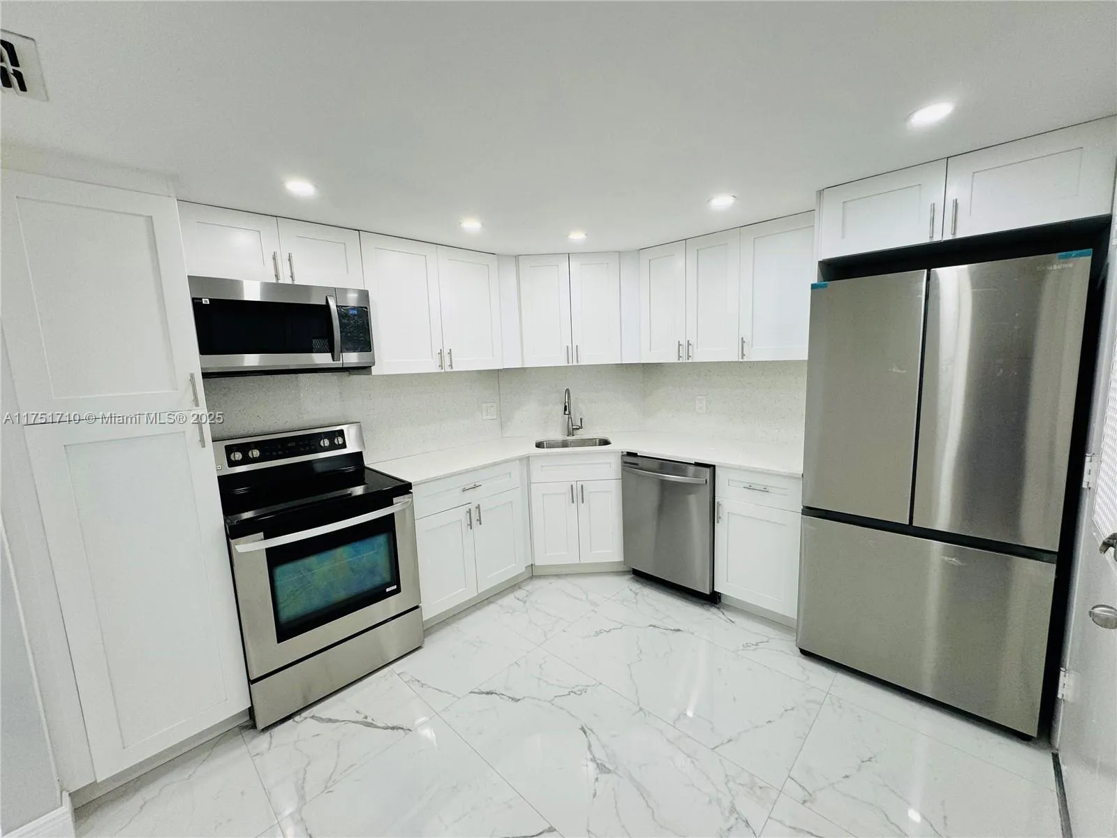 2 bedroom 2 bath for sale at 3280 Spanish Moss Ter # 410, Lauderhill FL 33319