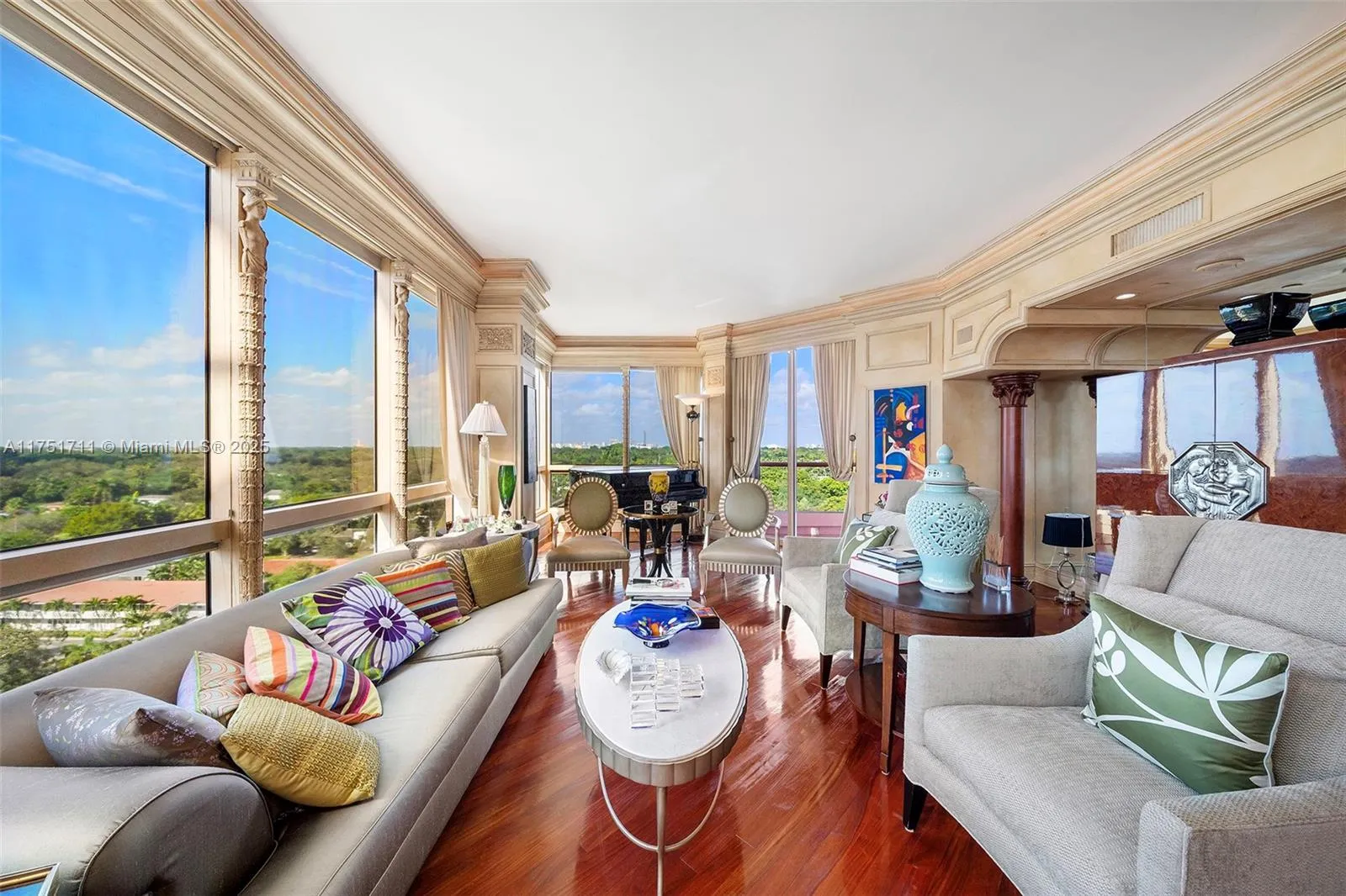 10 Edgewater Dr # 10H, Coral Gables FL 33133