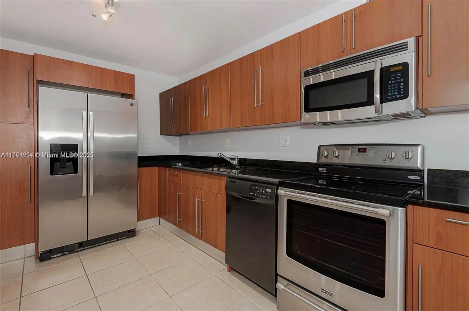 3001 S Ocean Dr # 1001, Hollywood FL 33019