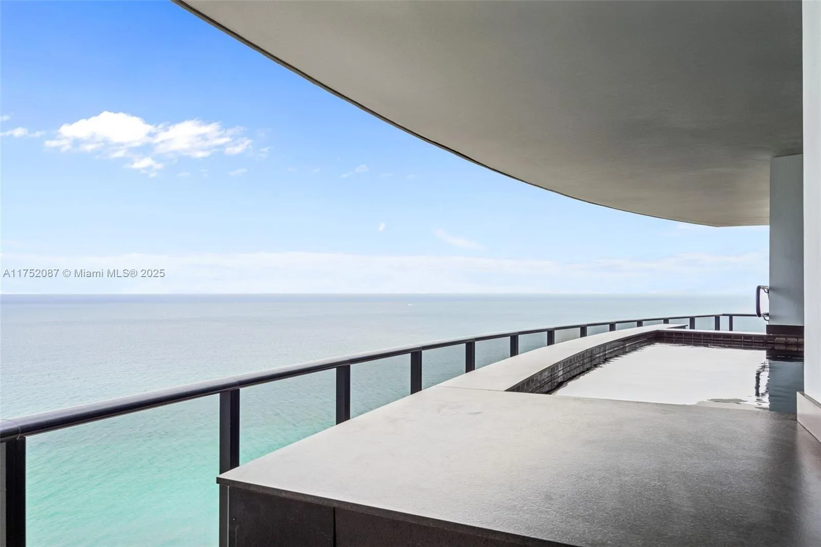 18555 Collins Ave # 2305, Sunny Isles Beach FL 33160