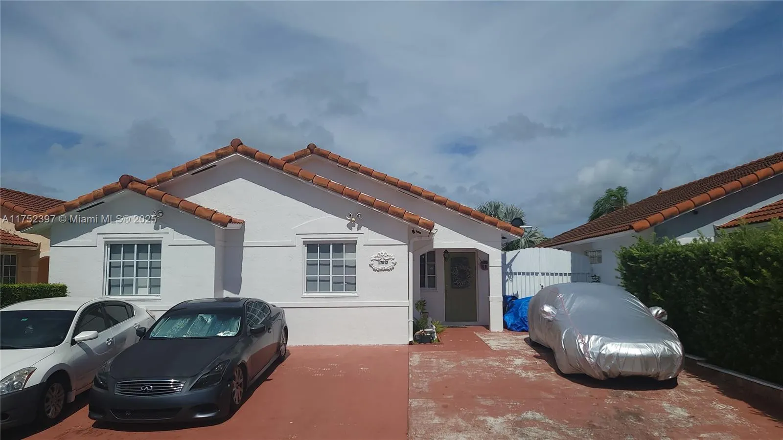 3 bedroom 2 bath for sale at 17812 SW 144th Ave, Miami FL 33177