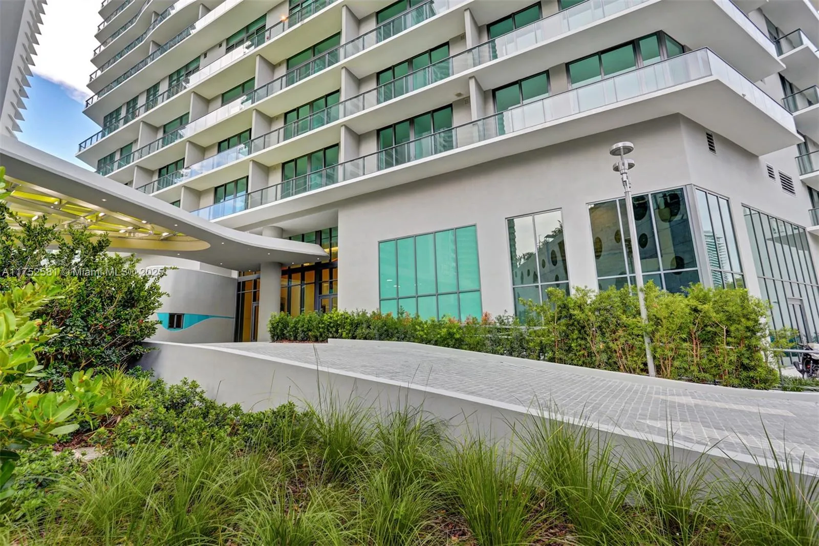 501 NE 31st St # 910, Miami FL 33137