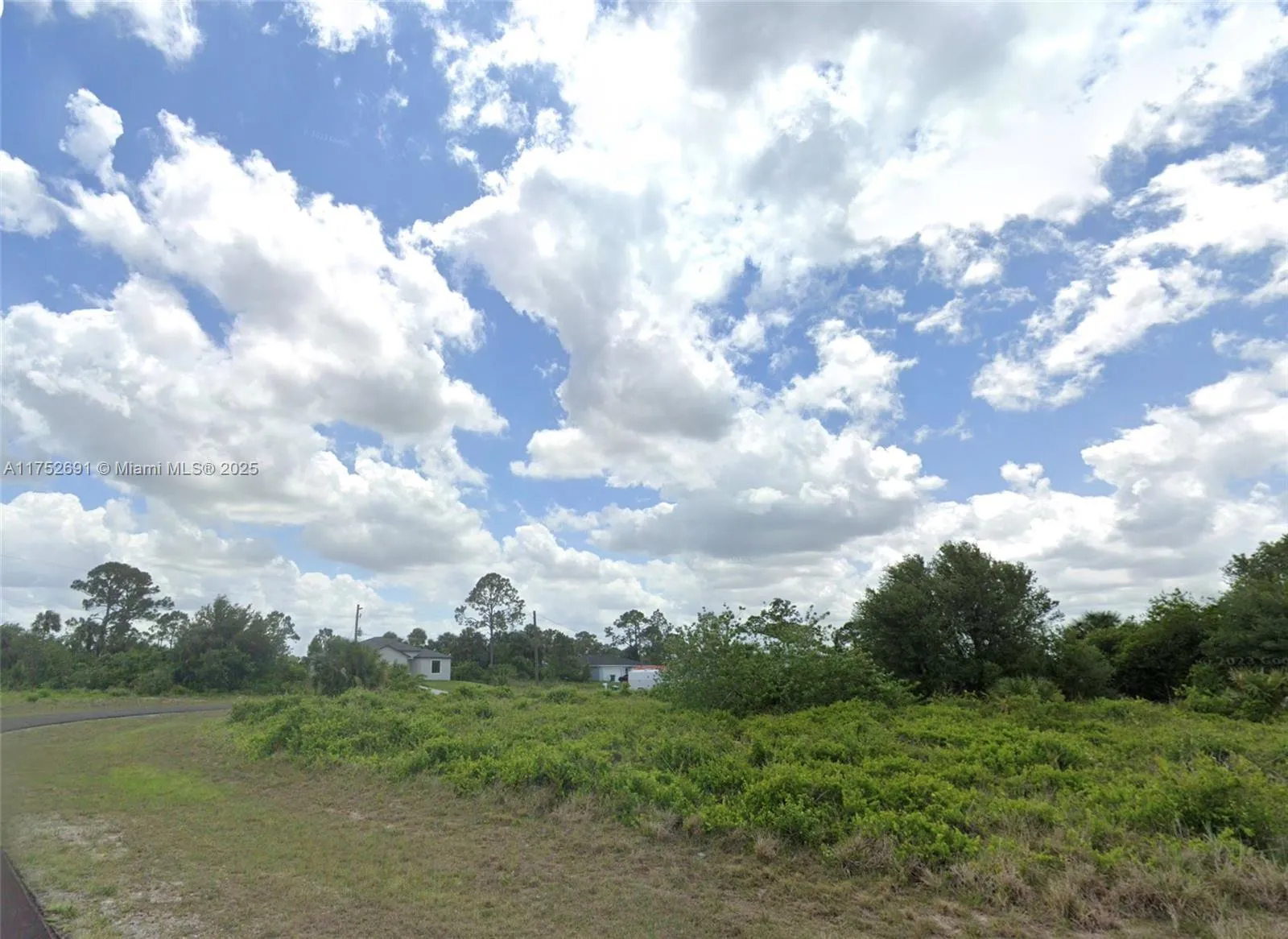 Land/Boat Docks for sale at 9008 N Largo Ct, La Belle FL 33935