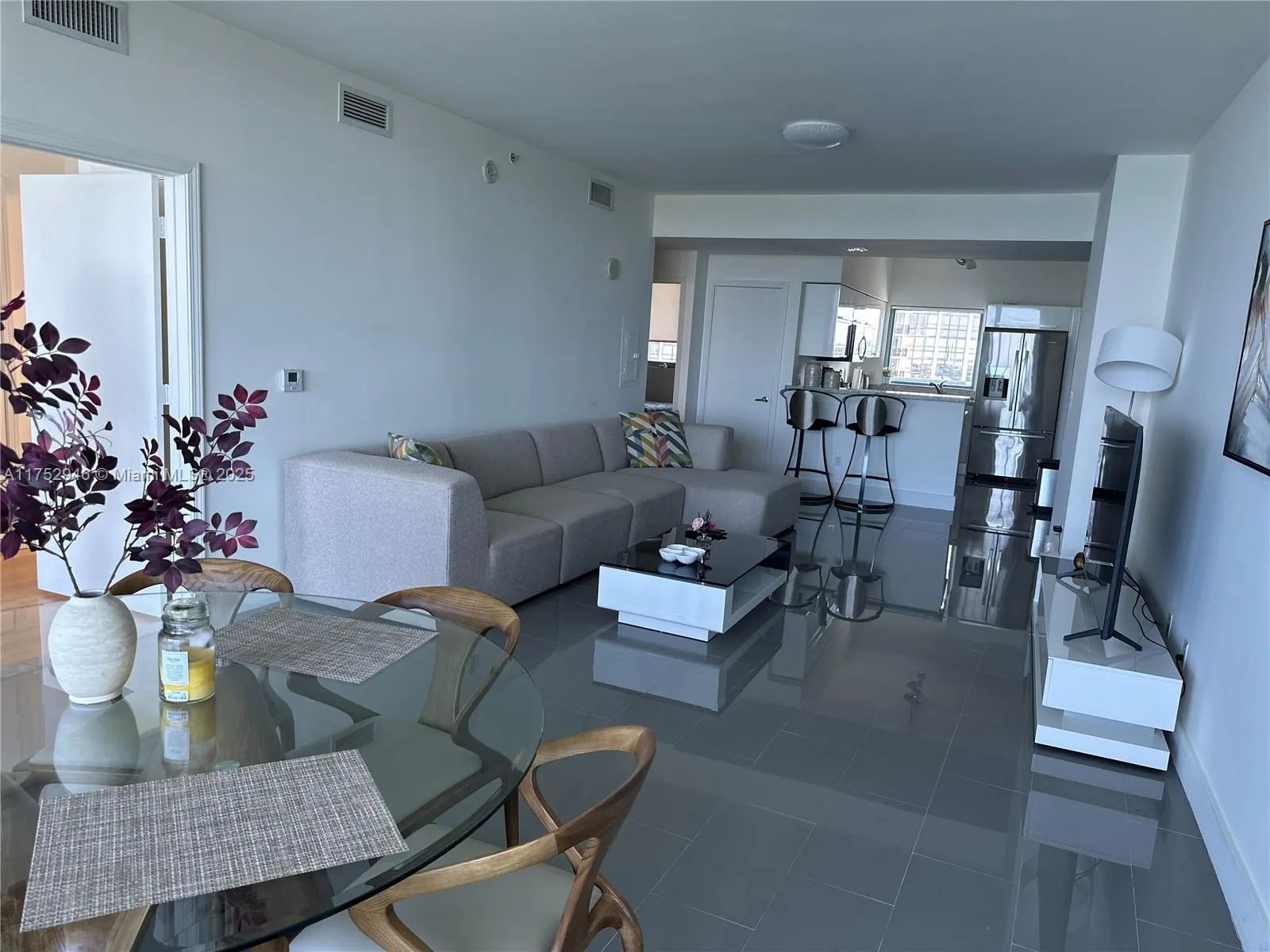 601 NE 36th St # 1009, Miami FL 33137