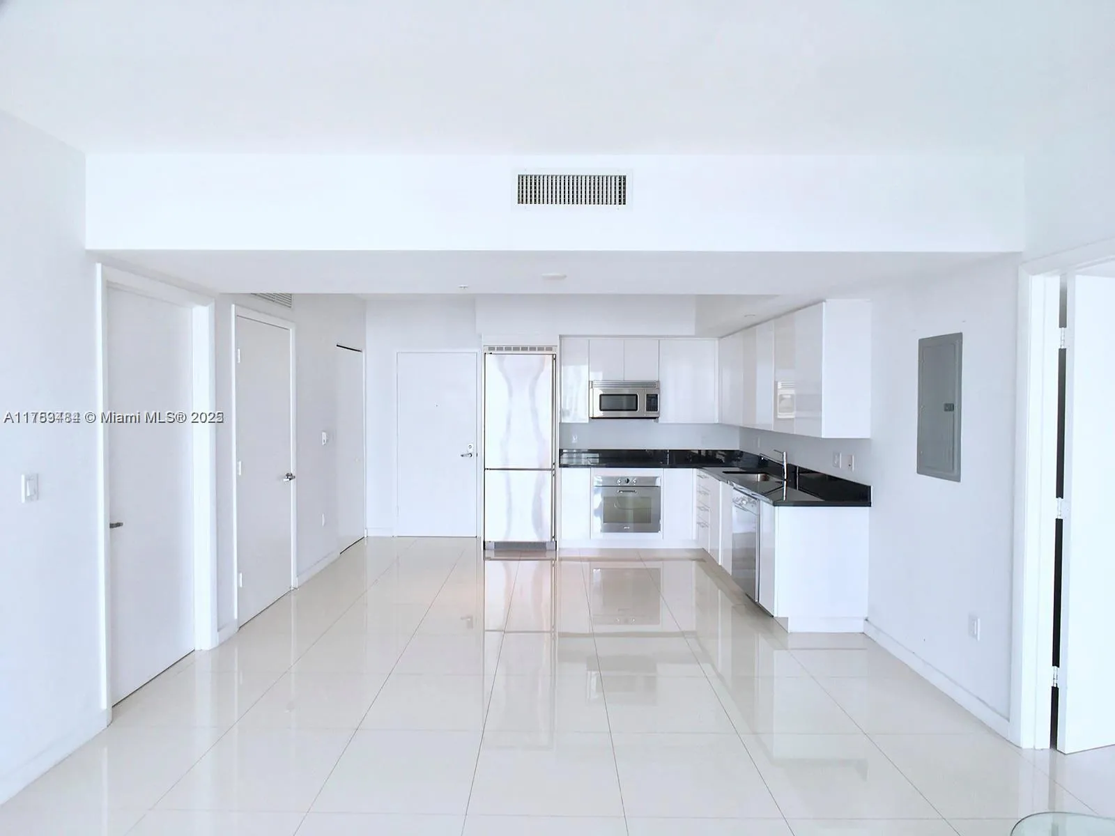 2 bedroom 2 bath for sale at 92 SW 3rd St # 2412, Miami FL 33130