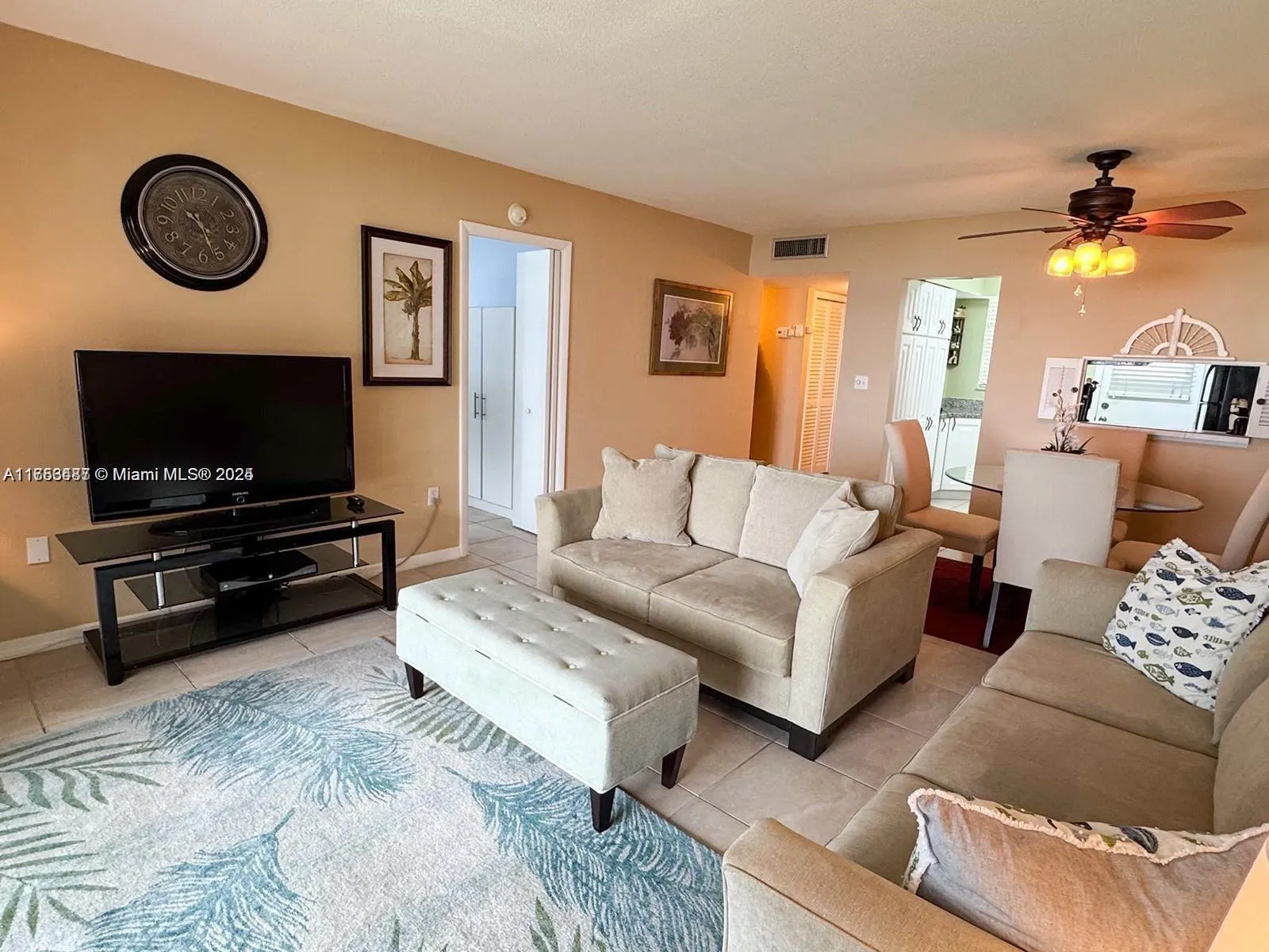 3000 Marcos Dr # P112, Aventura FL 33160