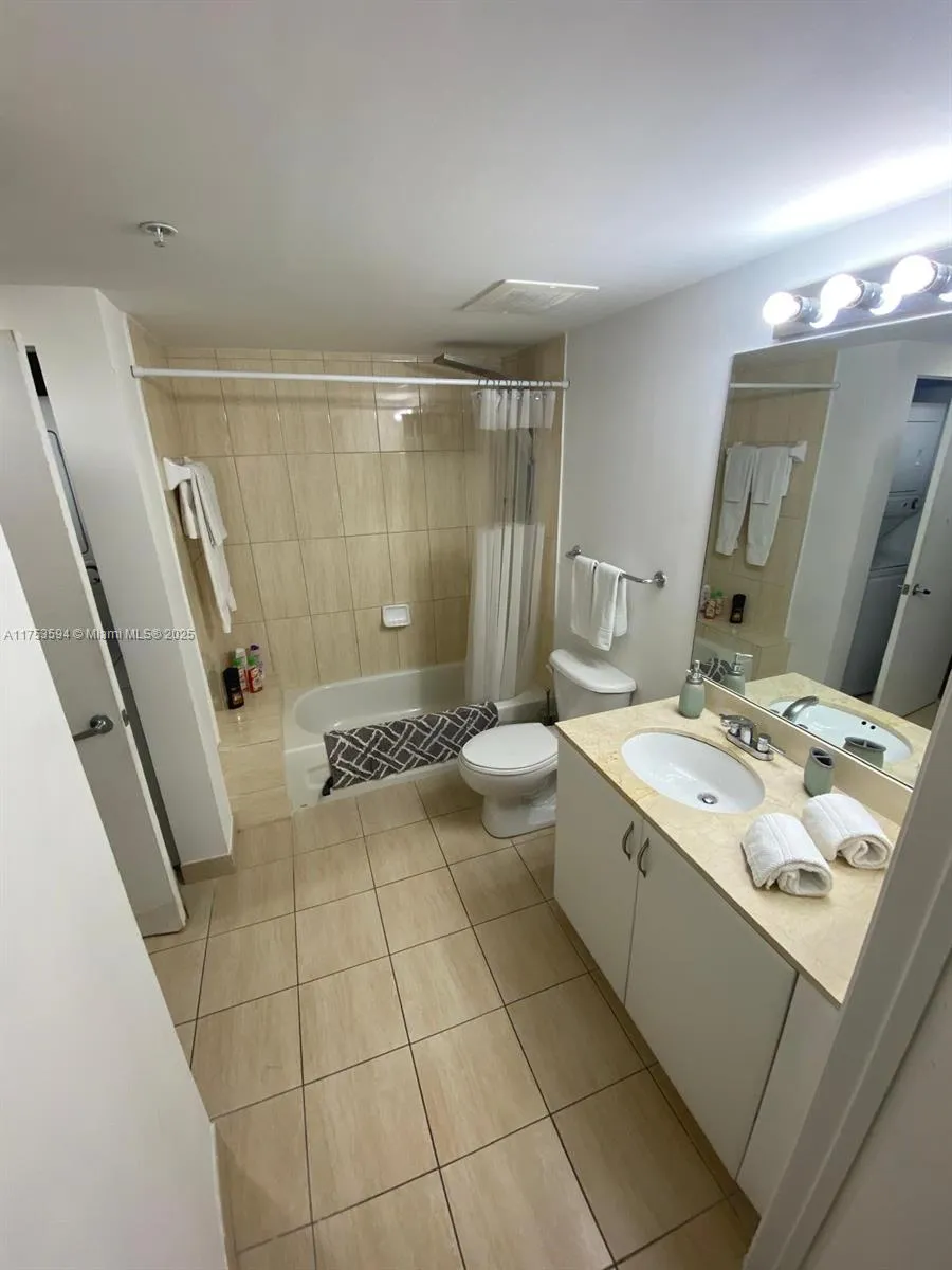 1750 N Bayshore Dr # 2905, Miami FL 33132