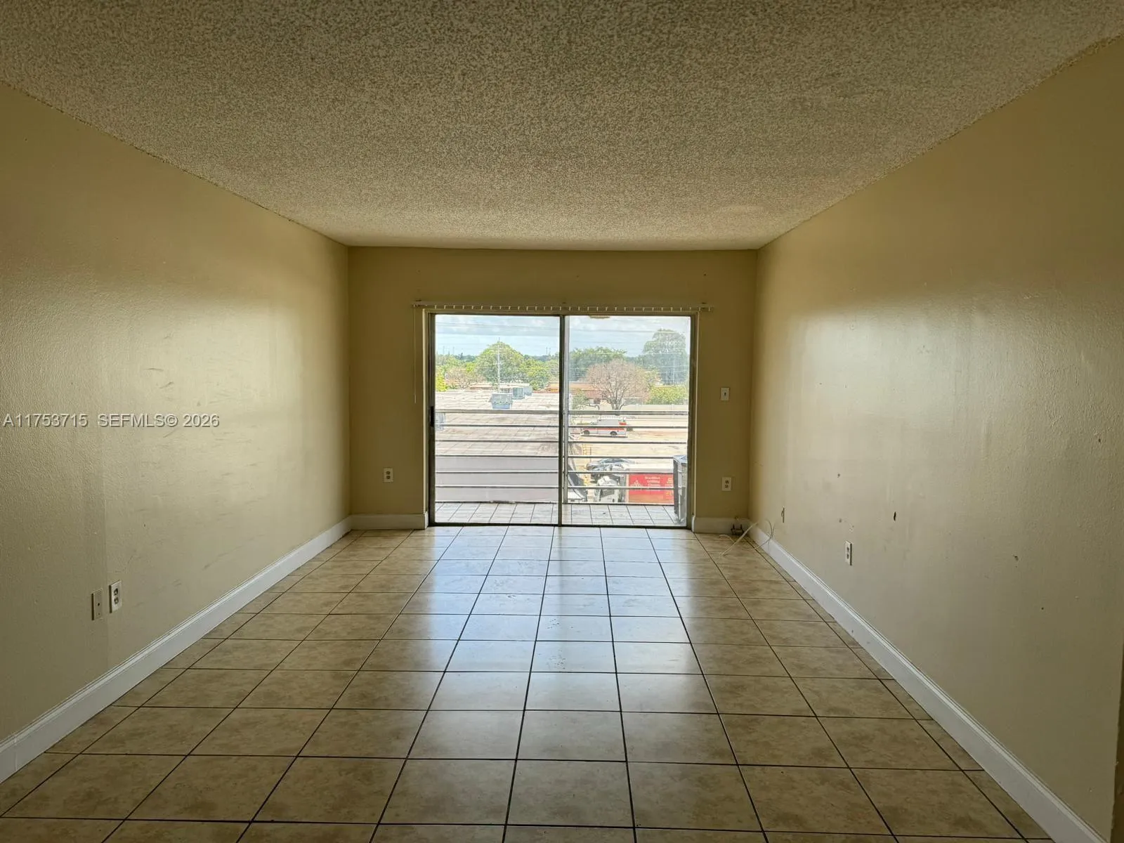 2 bedroom 2 bath for sale at 3710 NW 21st St # 302, Lauderdale Lakes FL 33311