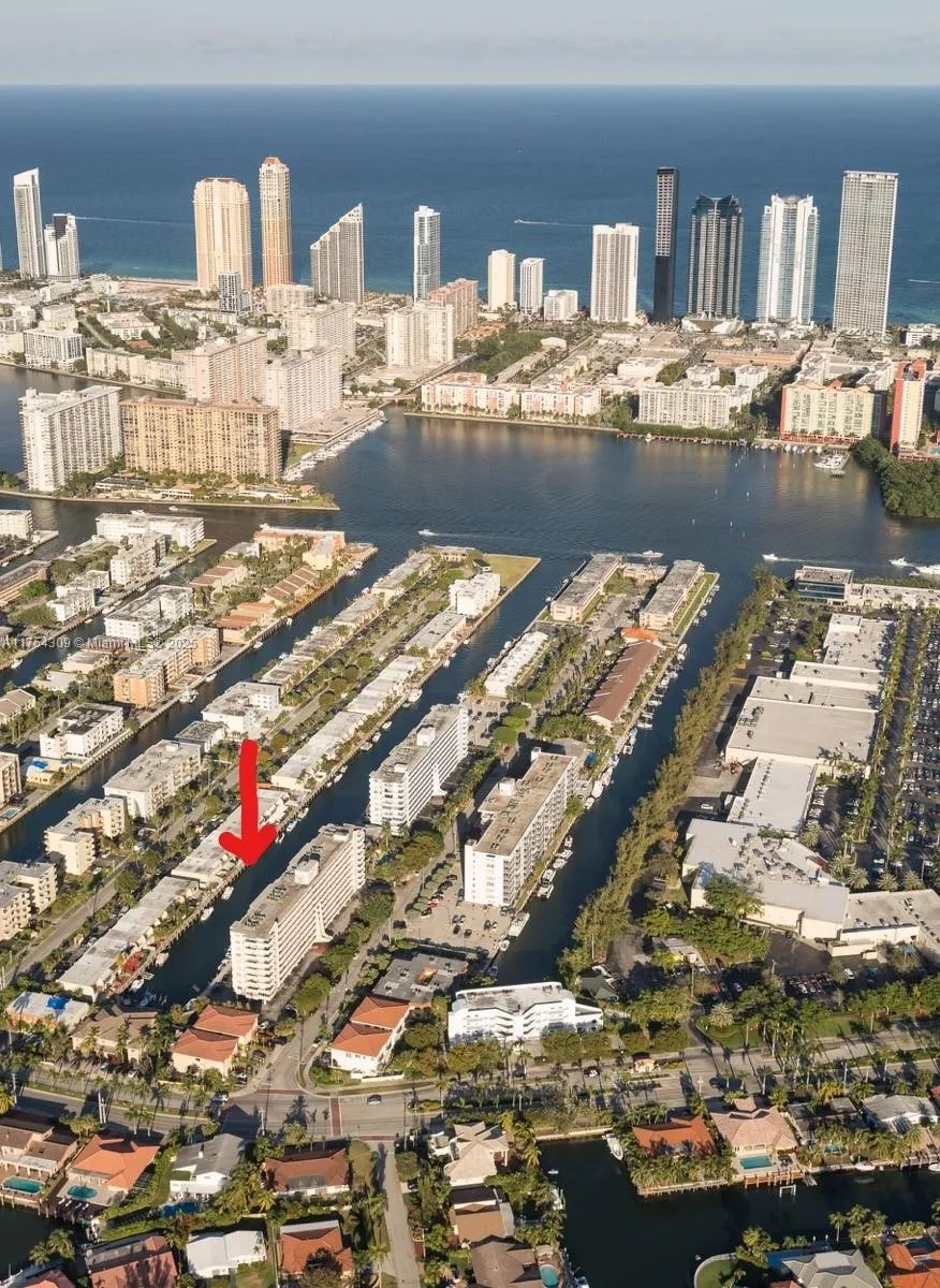 3545 NE 166th St # 807, North Miami Beach FL 33160