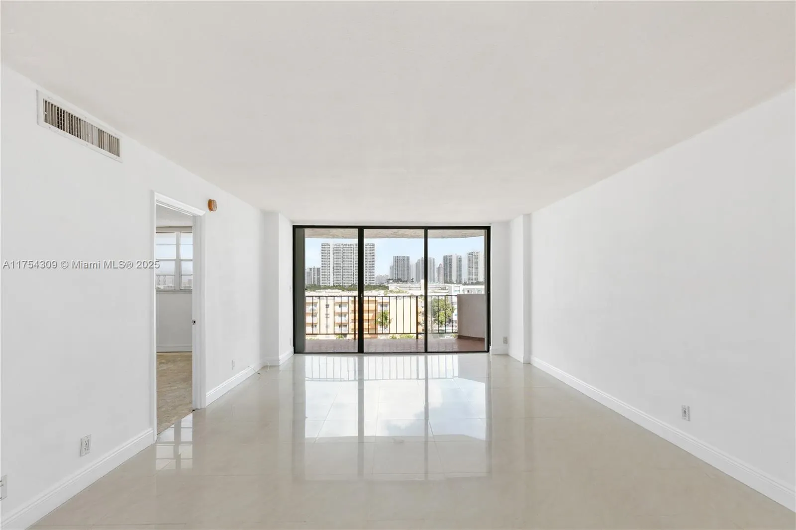 3545 NE 166th St # 807, North Miami Beach FL 33160