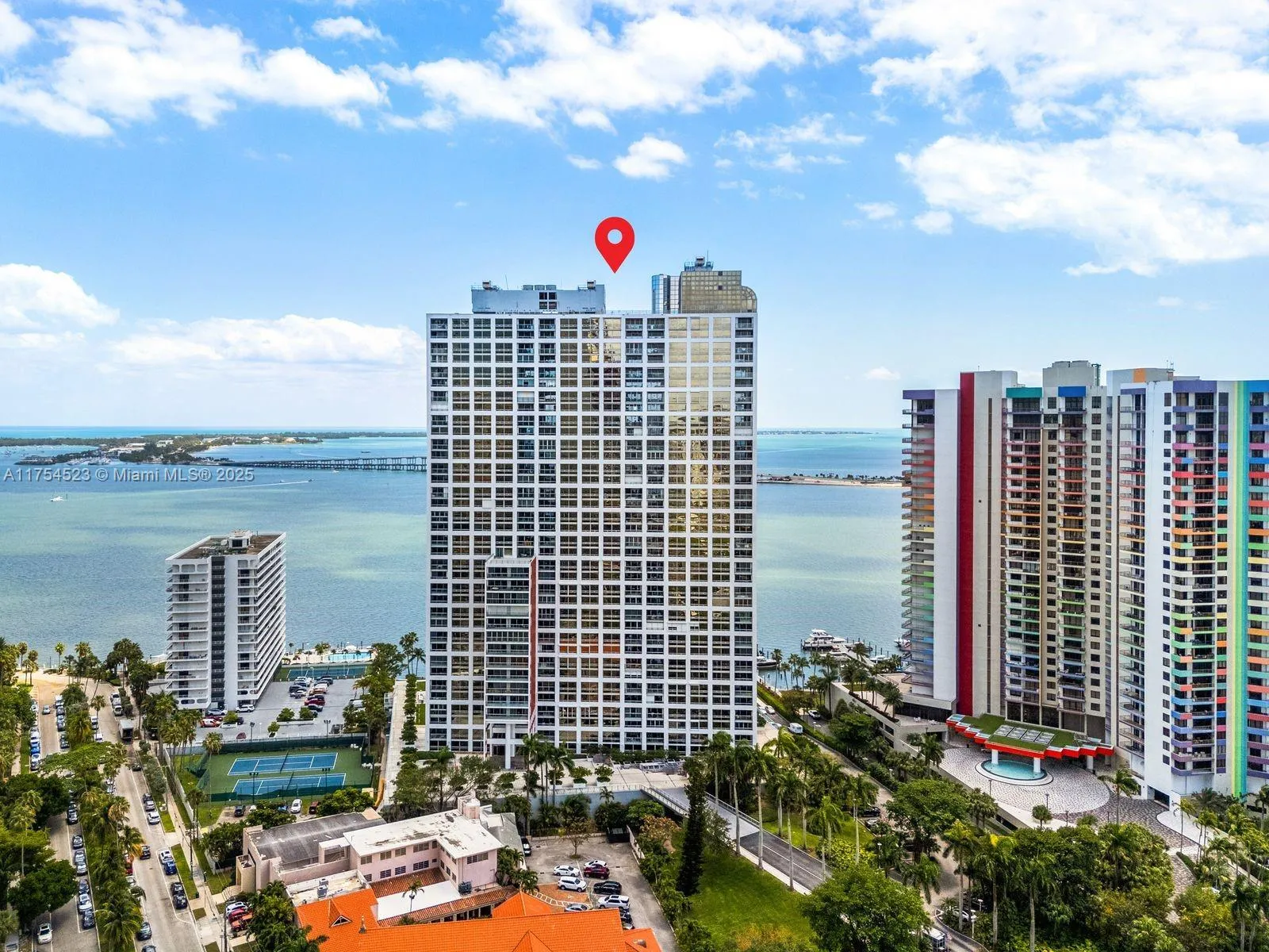 2 bedroom 2 bath for sale at 1541 Brickell Ave # A801, Miami FL 33129