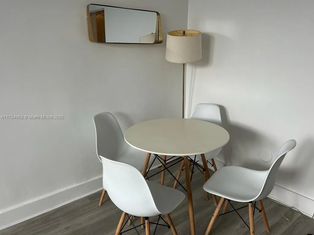 1611 Michigan Ave, Miami Beach FL 33139
