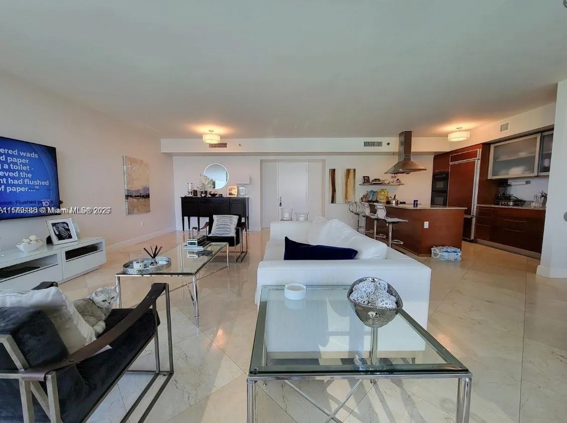 1800 S Ocean Dr # 1510, Hallandale Beach FL 33009