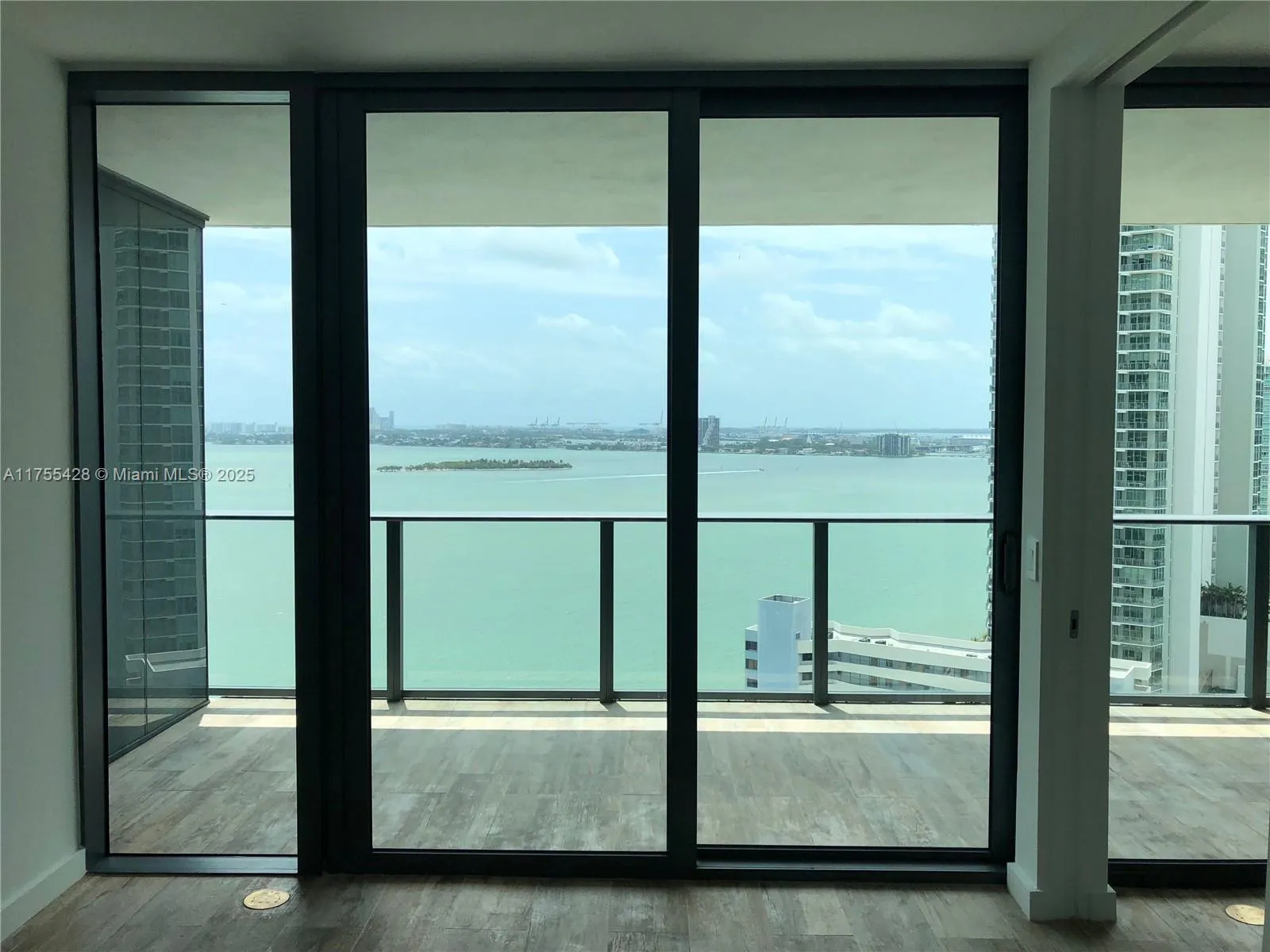 2 bedroom 2 bath for sale at 650 NE 32nd St # 2006, Miami FL 33137