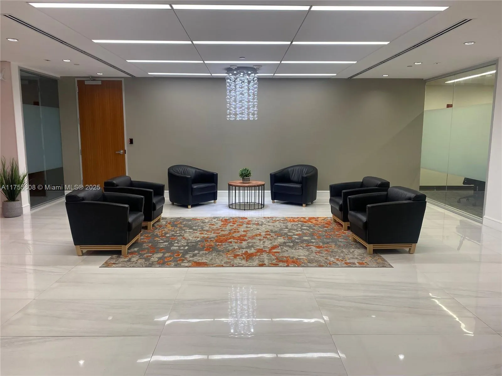2 S Biscayne Blvd # 3200, Miami FL 33131