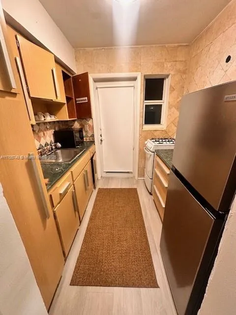 1228 Pennsylvania Ave, Miami Beach FL 33139
