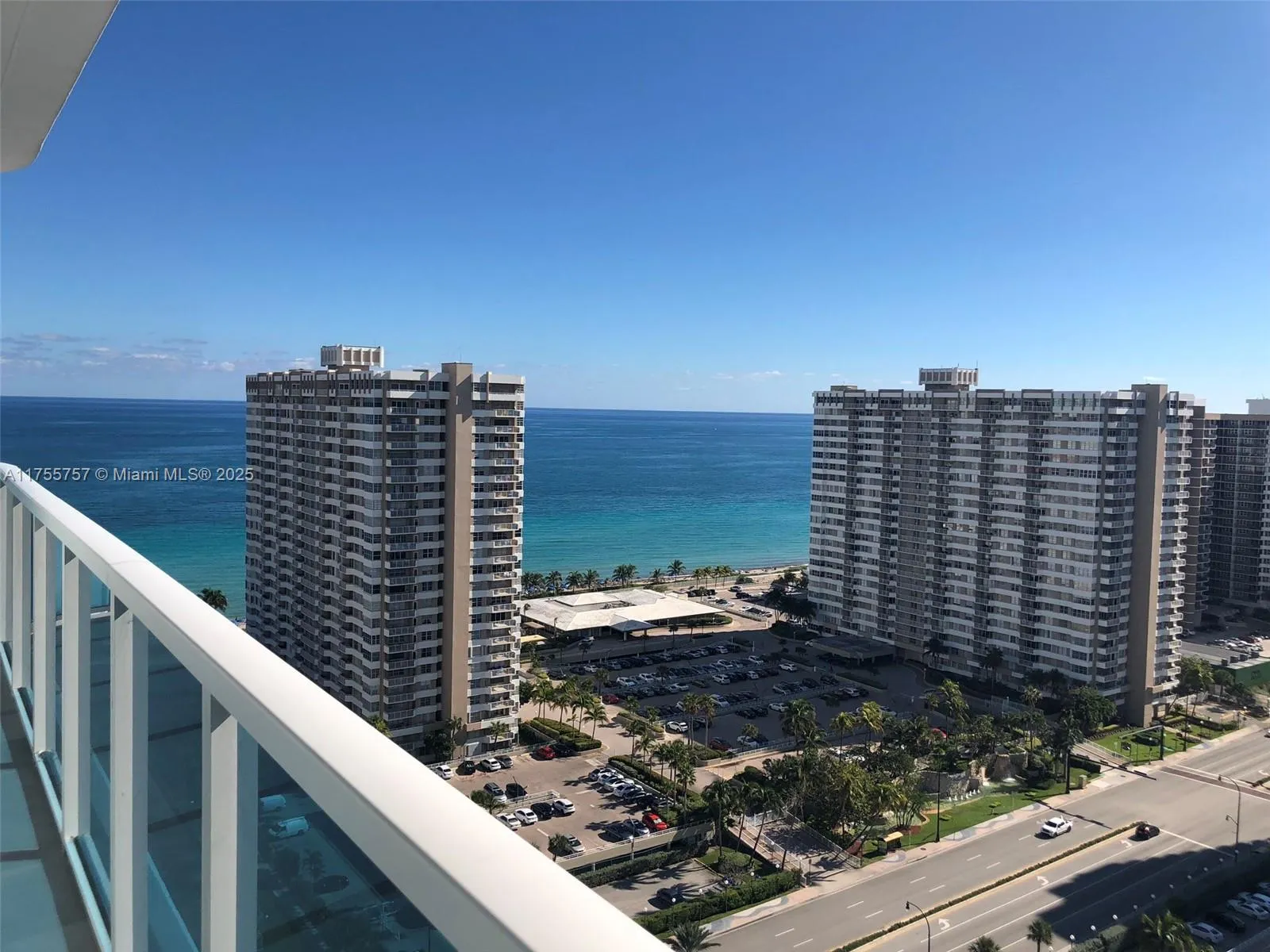 1945 S Ocean Dr # 2103, Hallandale Beach FL 33009