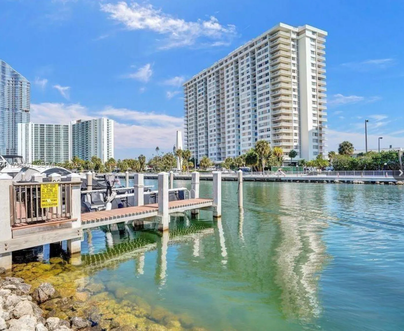 400 Kings Point Dr # 810, Sunny Isles Beach FL 33160