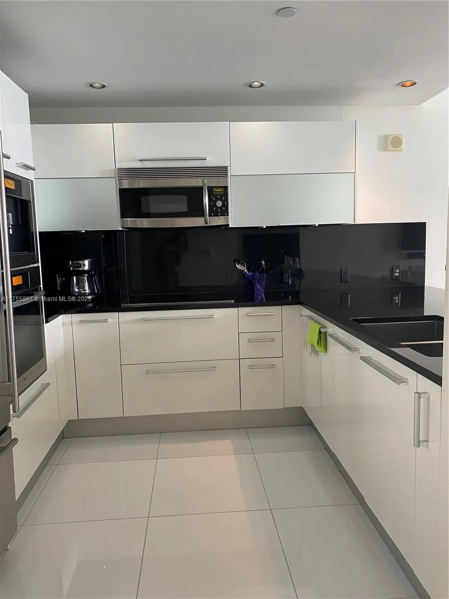 17121 Collins Ave, Sunny Isles Beach FL 33160