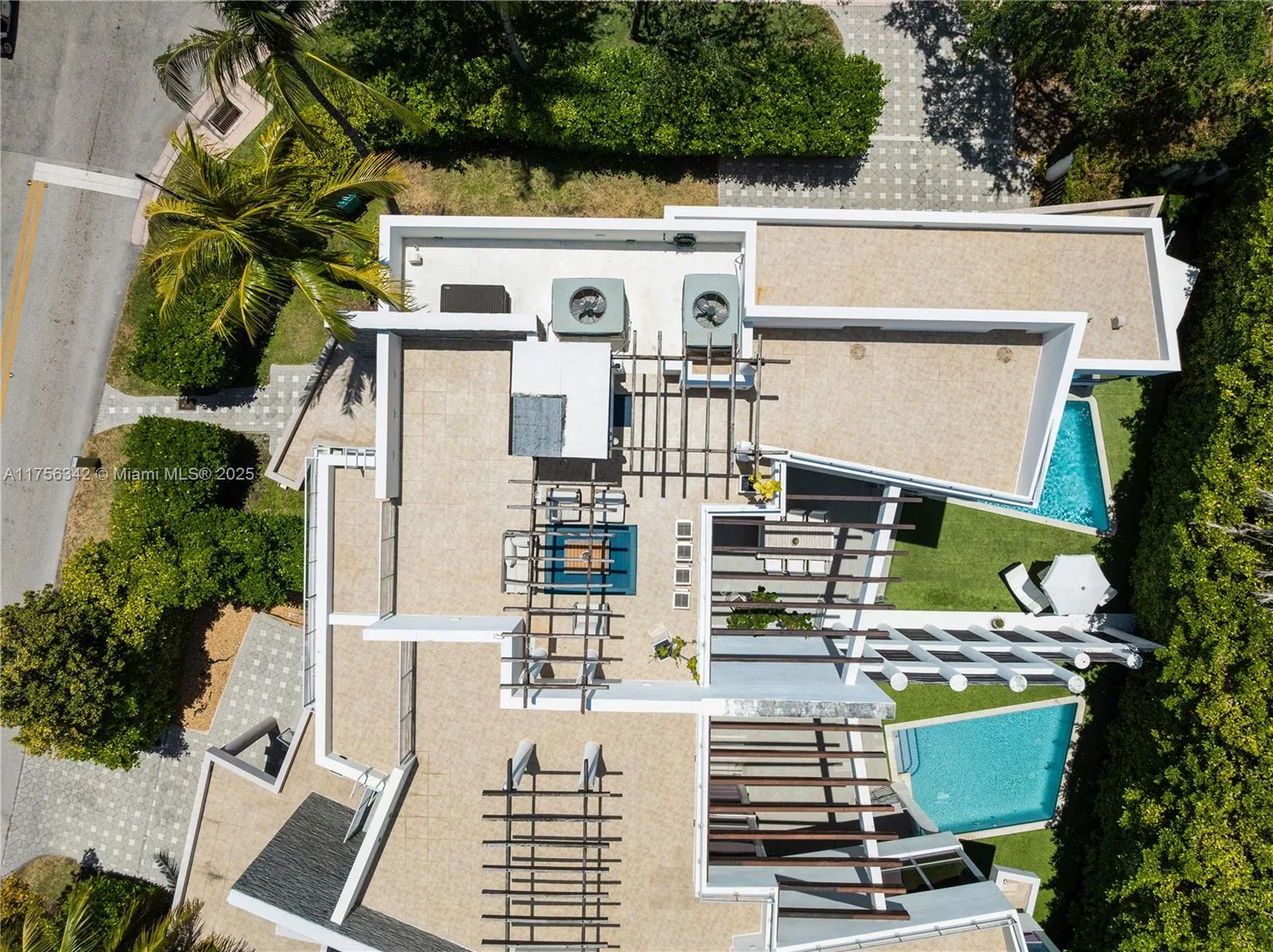 548 Fernwood Rd # 548, Key Biscayne FL 33149