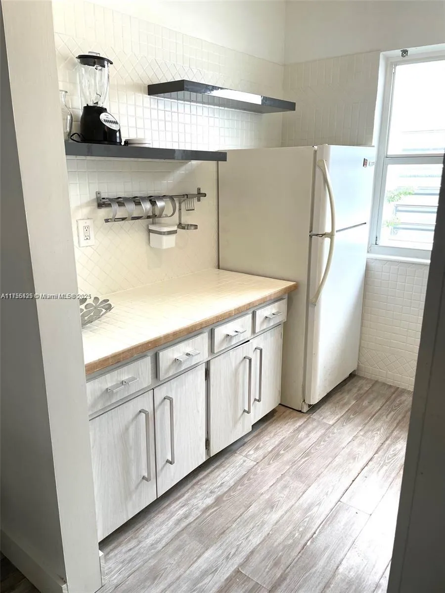 821 Jefferson Ave # 4, Miami Beach FL 33139