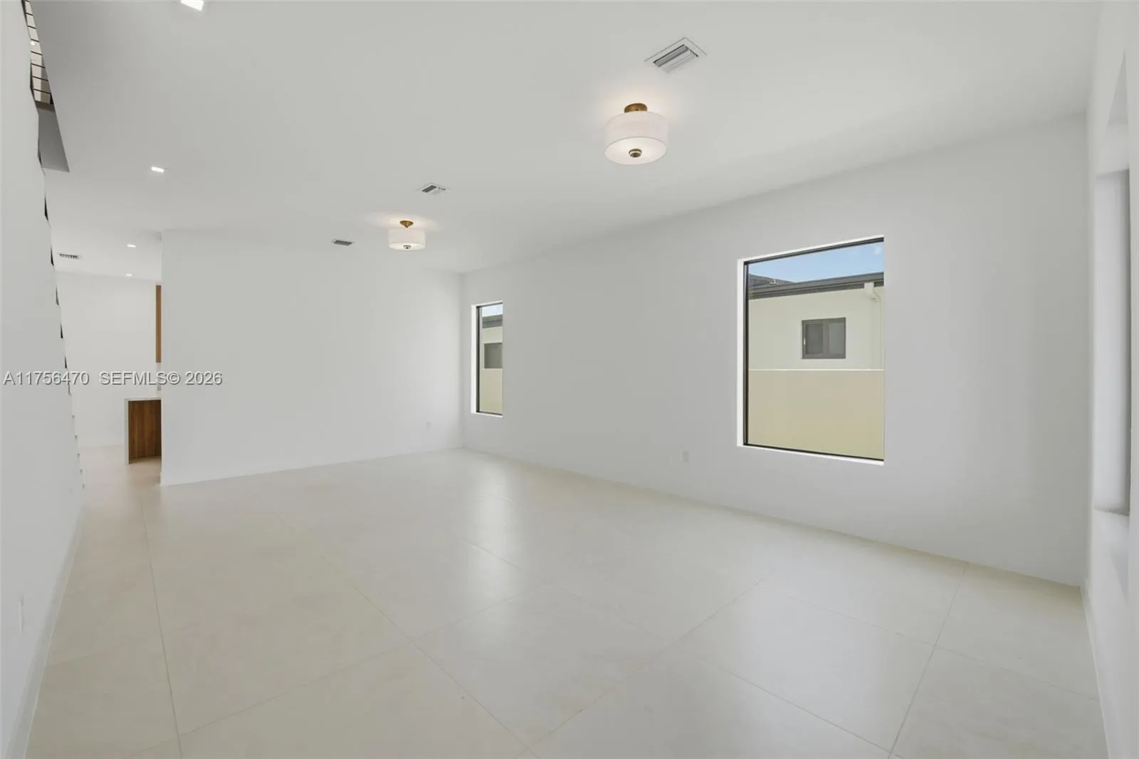 2725 SW 65th Ave, Miami FL 33155