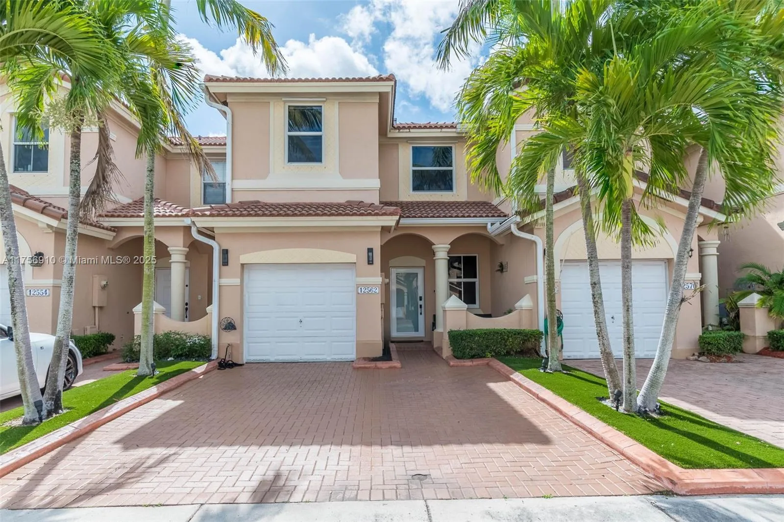 12562 SW 125th Ter # 12562, Miami FL 33186