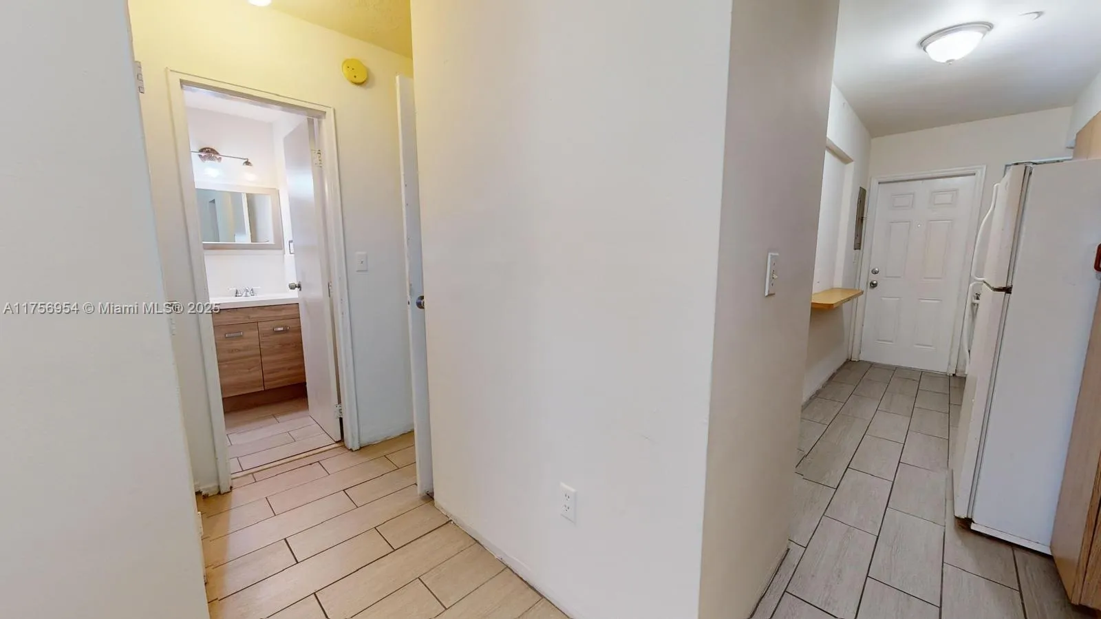 1451 NE 170th St # 105A, North Miami Beach FL 33162