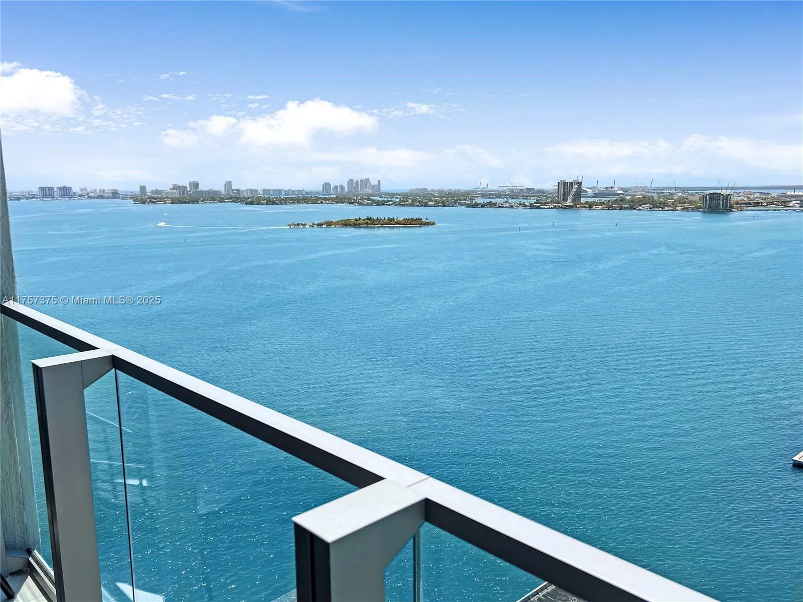2900 NE 7th Ave # 2008, Miami FL 33137