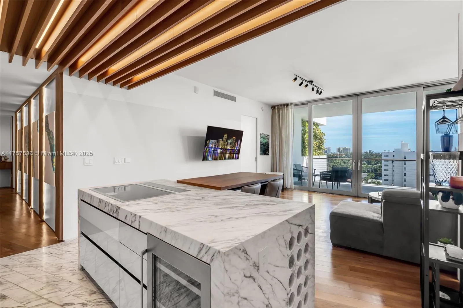 1300 Monad Ter # 8C, Miami Beach FL 33139