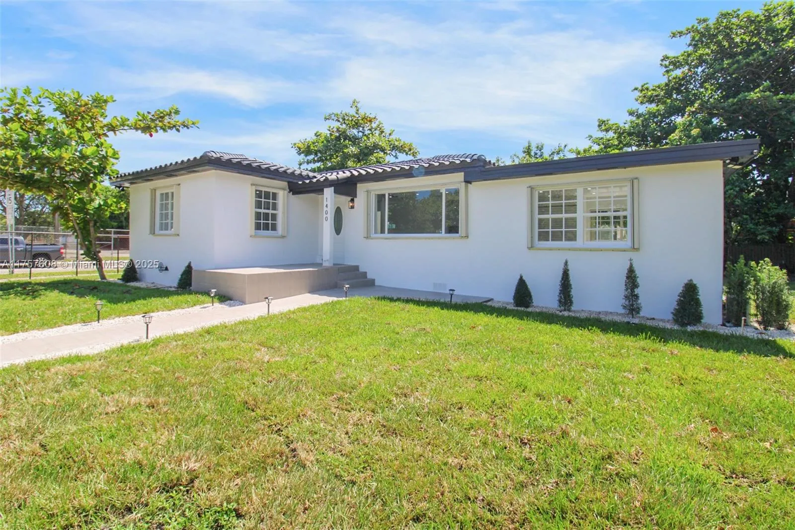 1400 NW 57th St, Miami FL 33142