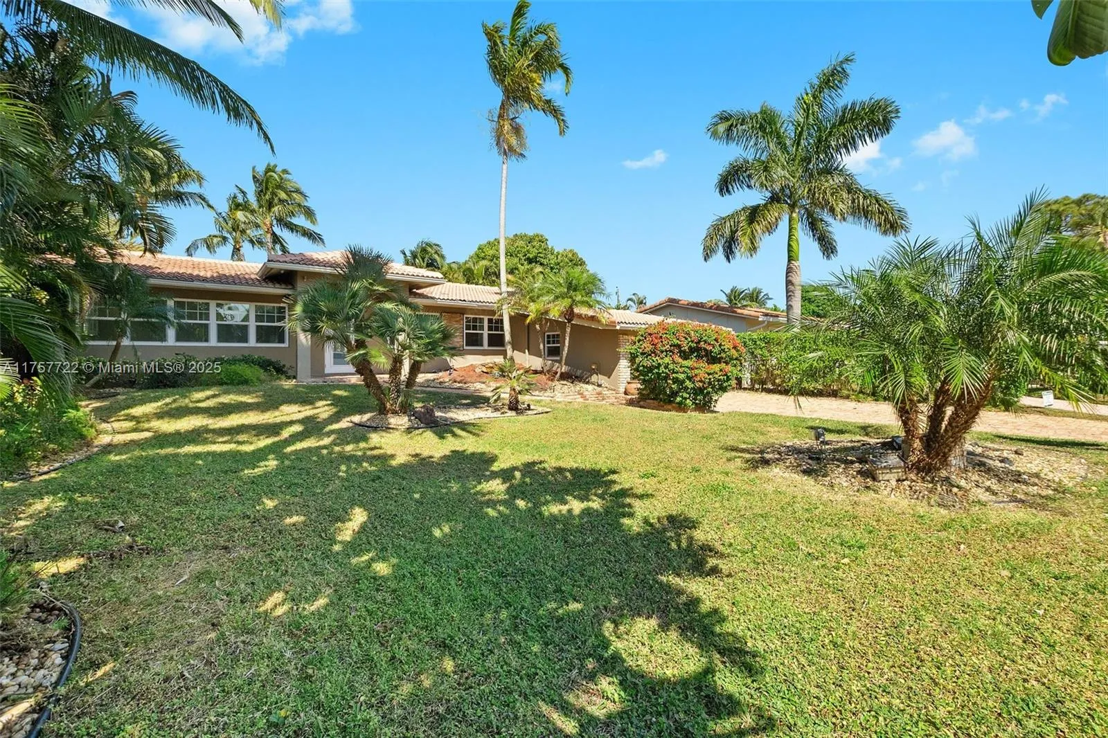 2725 NE 21st Ave, Fort Lauderdale FL 33306